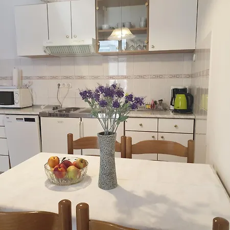 Apartment Mastelic 2 Trogir